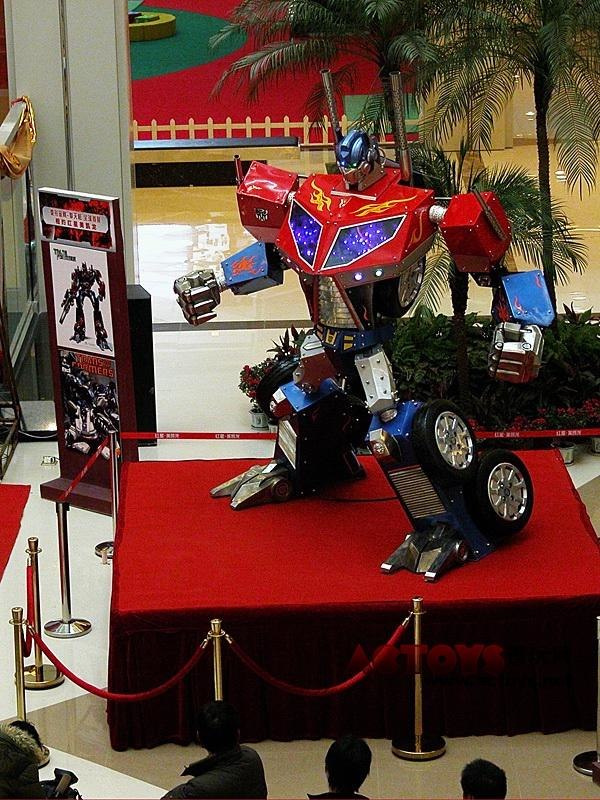 Diy Animated Optimus Prime Custom  (20 of 25)